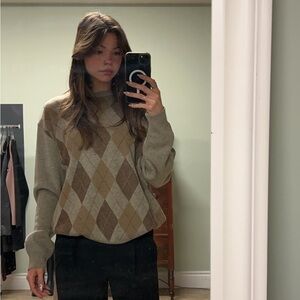 Brown and Tan Argyle Sweatshirt with Classic Crew Neck